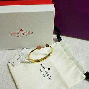SALE: Kate Spade , spot the spade coral